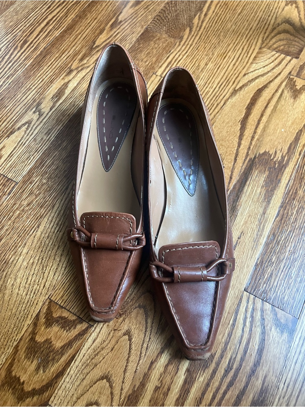 Classic Women's Brown Leather Kitten Heels